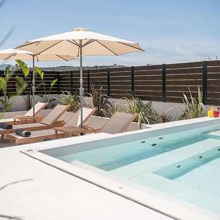 Sol Luxury Apartment - Close To The Beach With A Private Mini Pool Chania  Zewnętrze zdjęcie