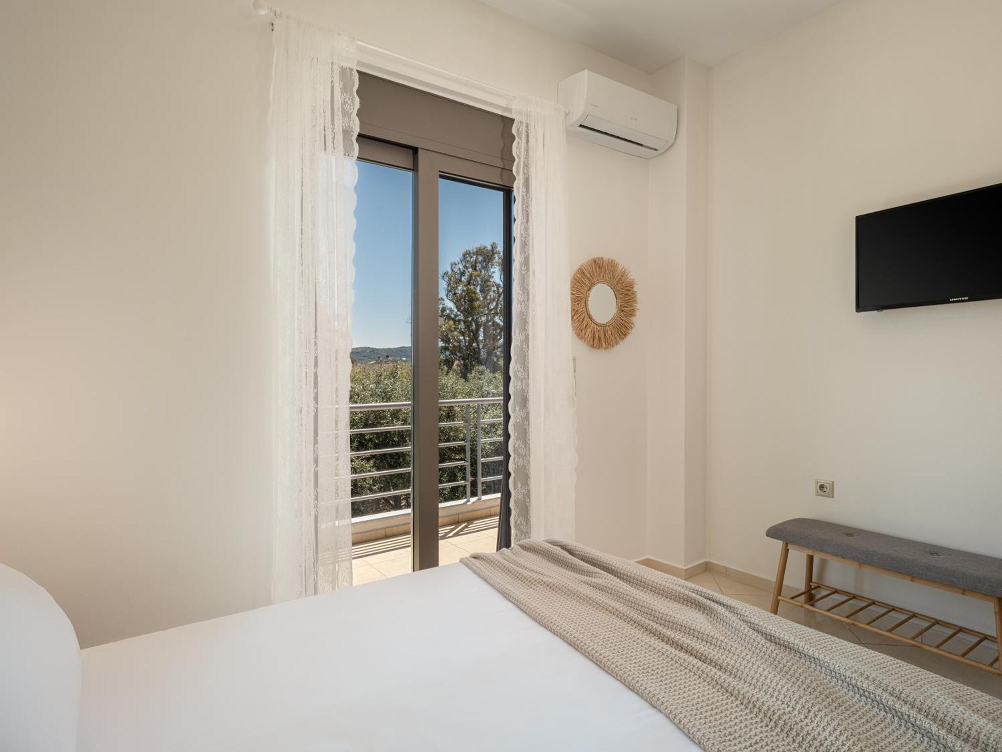 Sol Luxury Apartment - Close To The Beach With A Private Mini Pool Chania  Zewnętrze zdjęcie