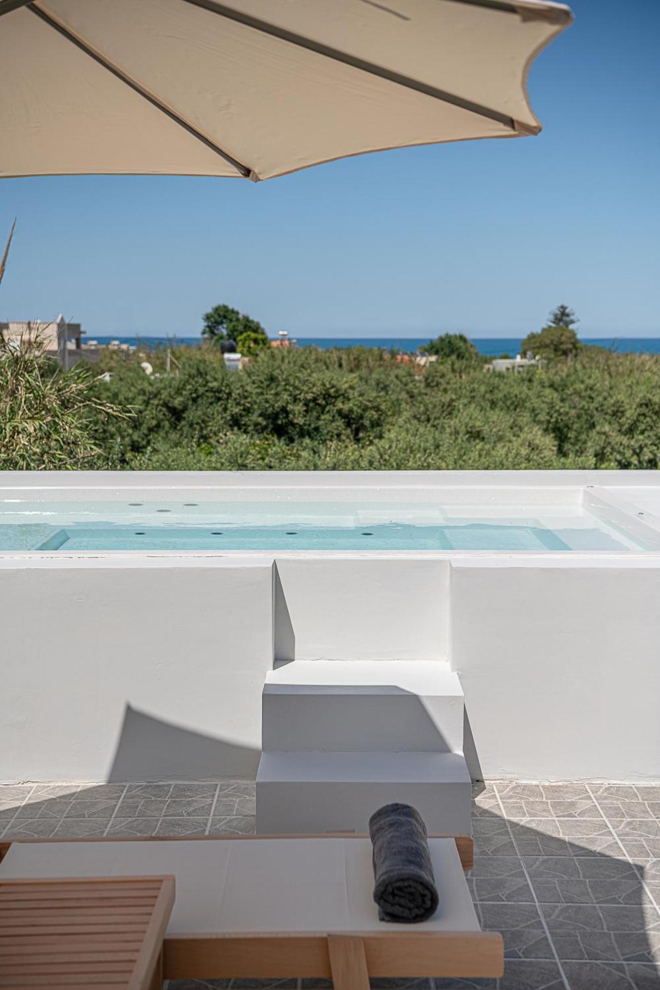 Sol Luxury Apartment - Close To The Beach With A Private Mini Pool Chania  Zewnętrze zdjęcie